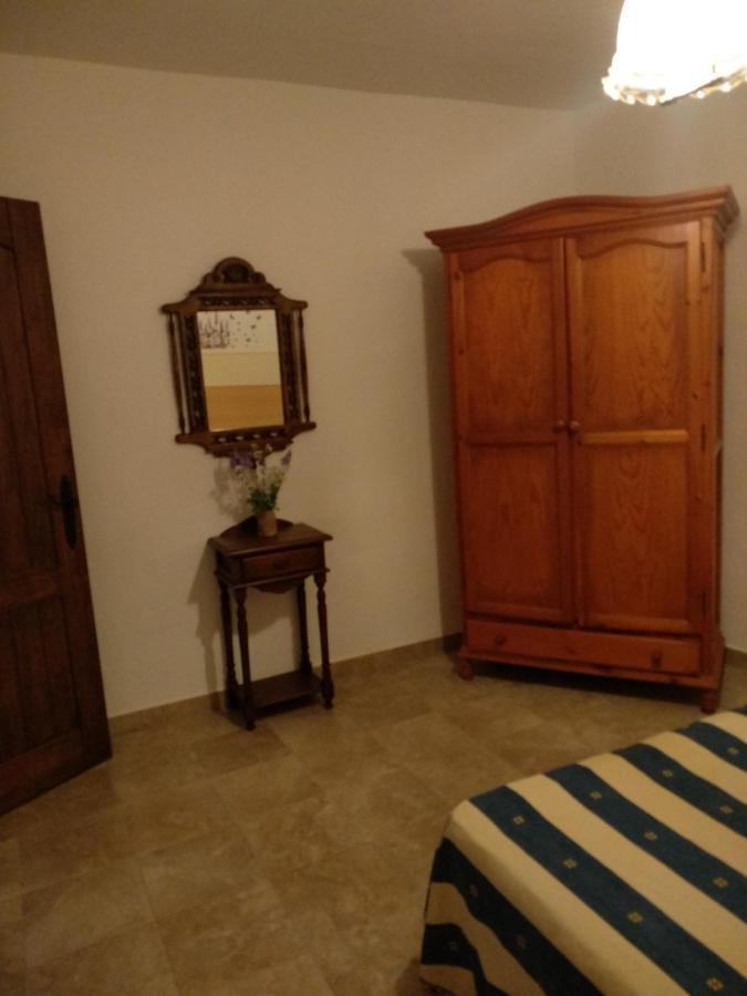 아르달레스 El Patio Andalu B&B 외부 사진